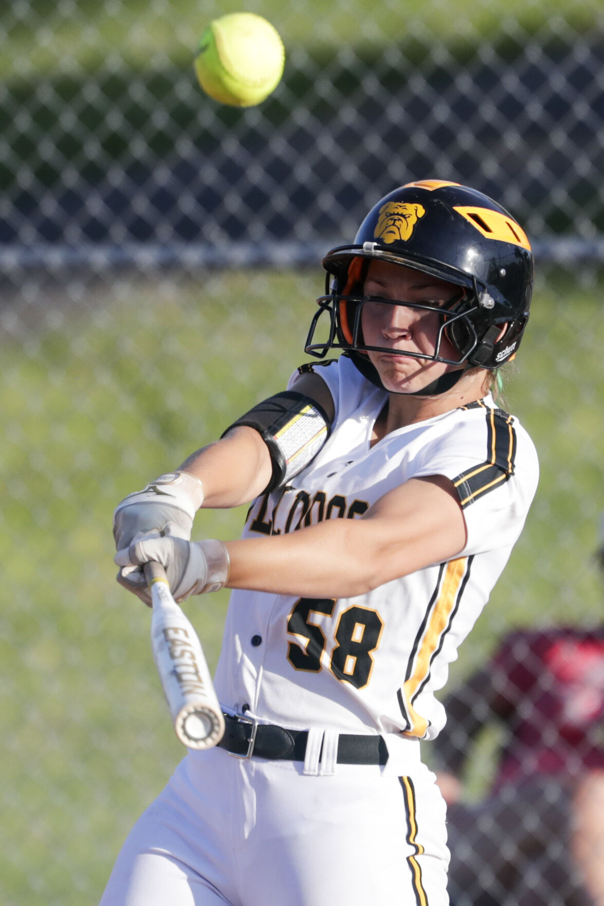 062222-qc-spt-bett-ns softball-06.jpg